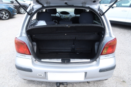 Toyota Yaris 2003