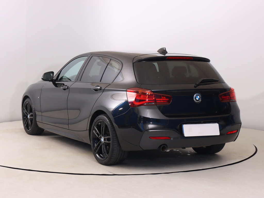 BMW 1