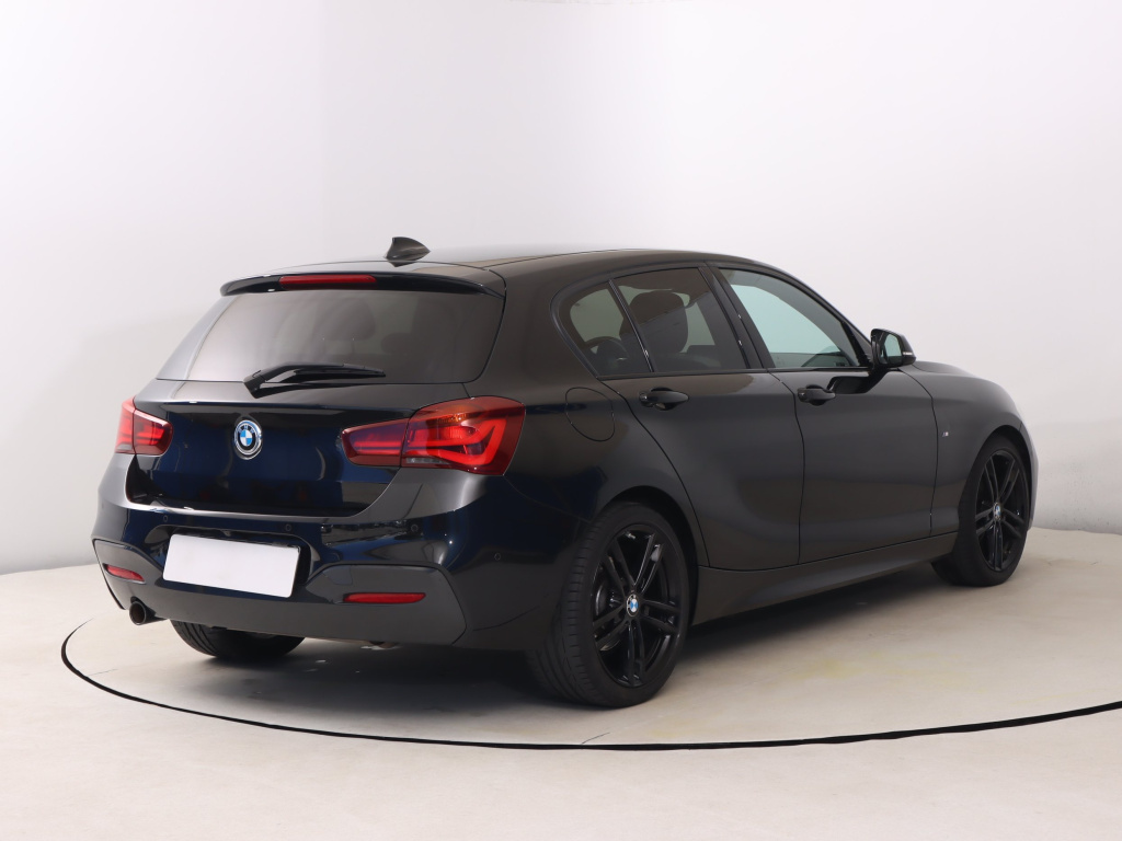 BMW 1