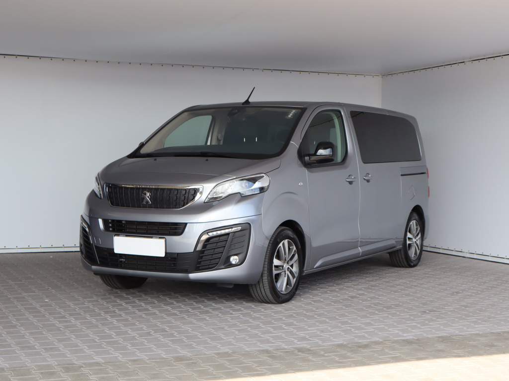 Peugeot Traveller