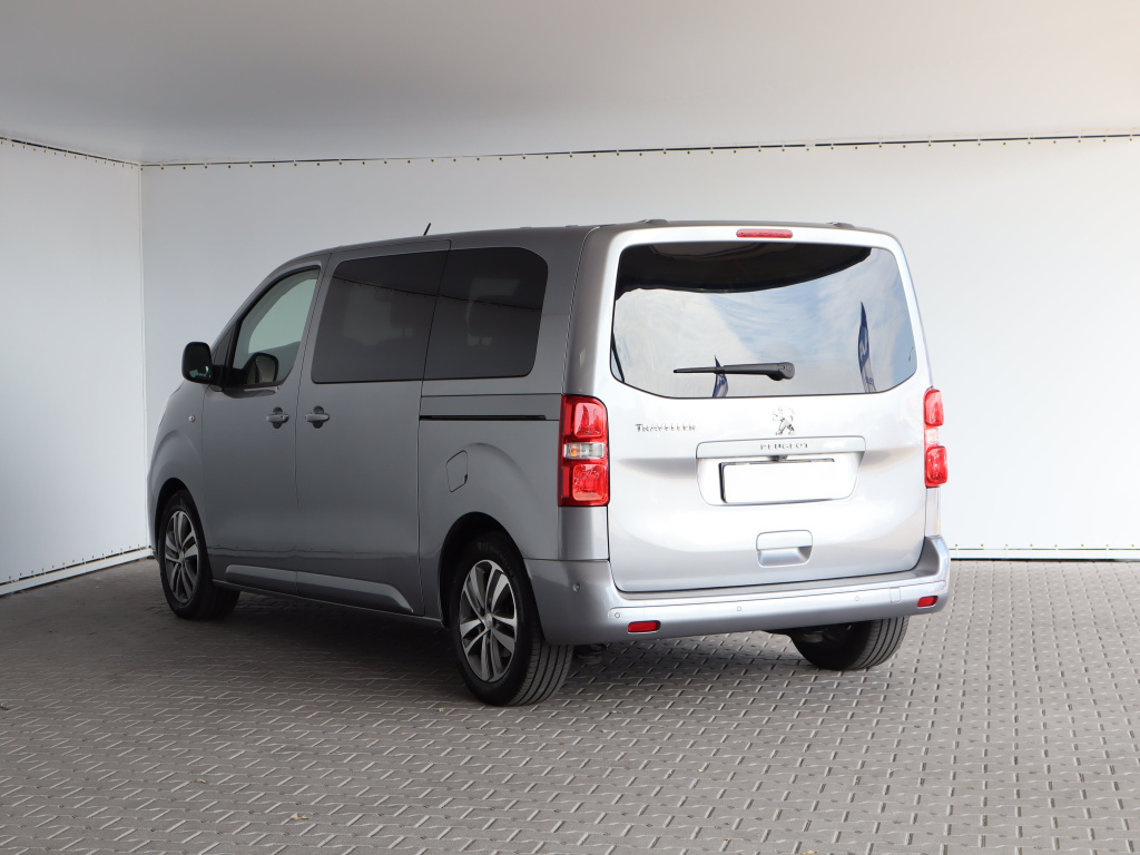 Peugeot Traveller