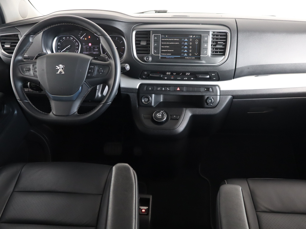 Peugeot Traveller