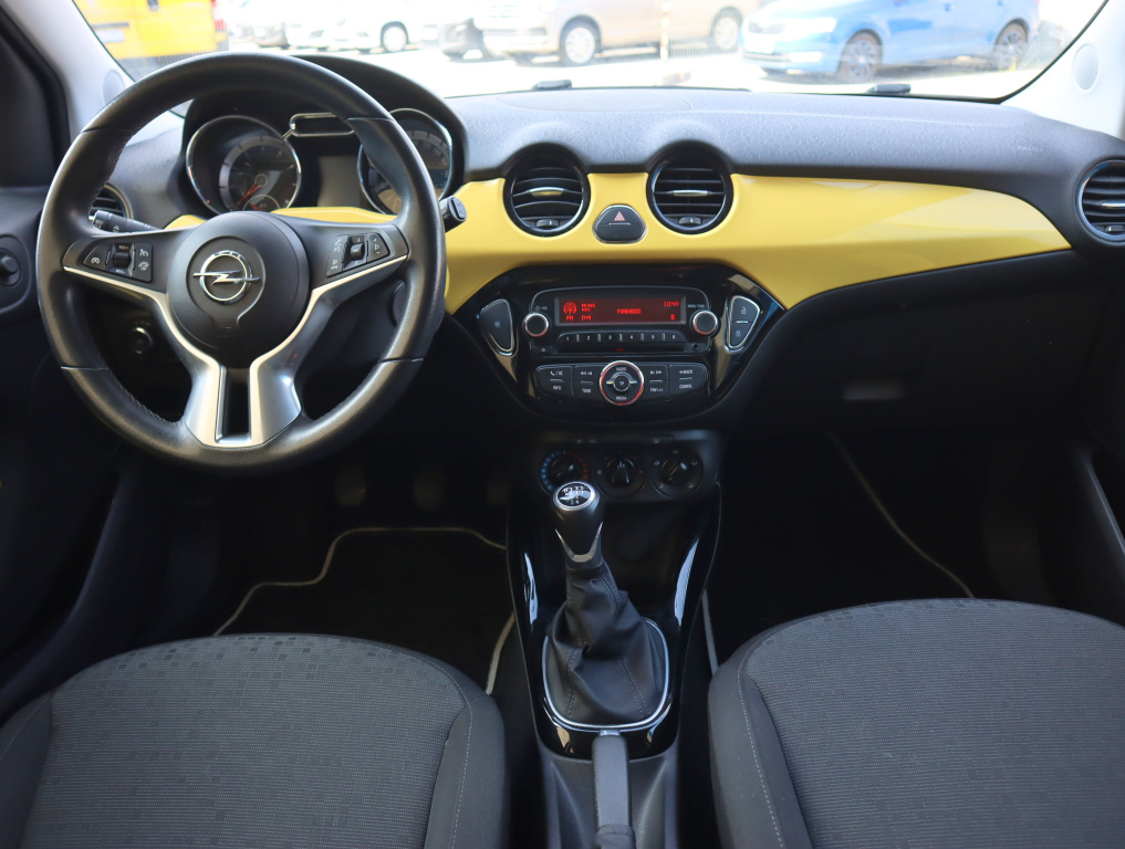 Opel Adam