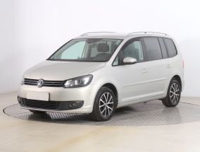 Volkswagen Touran - 2012