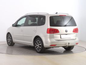 Volkswagen Touran - 2012