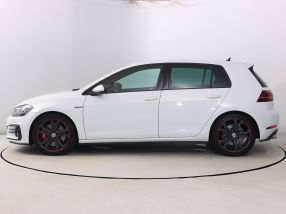 Volkswagen Golf - 2017