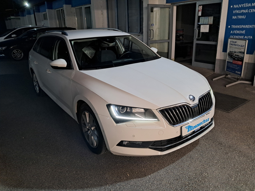 Škoda Superb