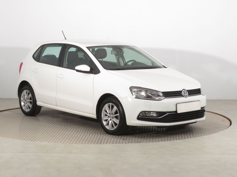 Volkswagen Polo - 2016