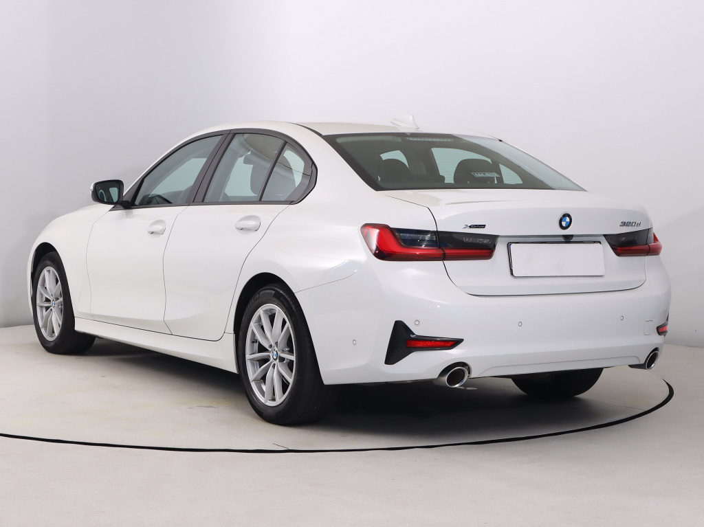 BMW 3