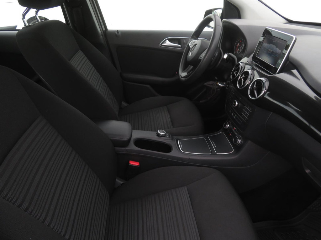Mercedes-Benz B