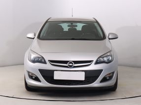 Opel Astra - 2013