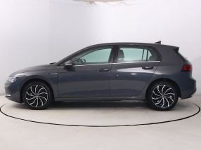 Volkswagen Golf - 2020