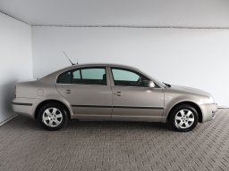 Škoda Superb 2007