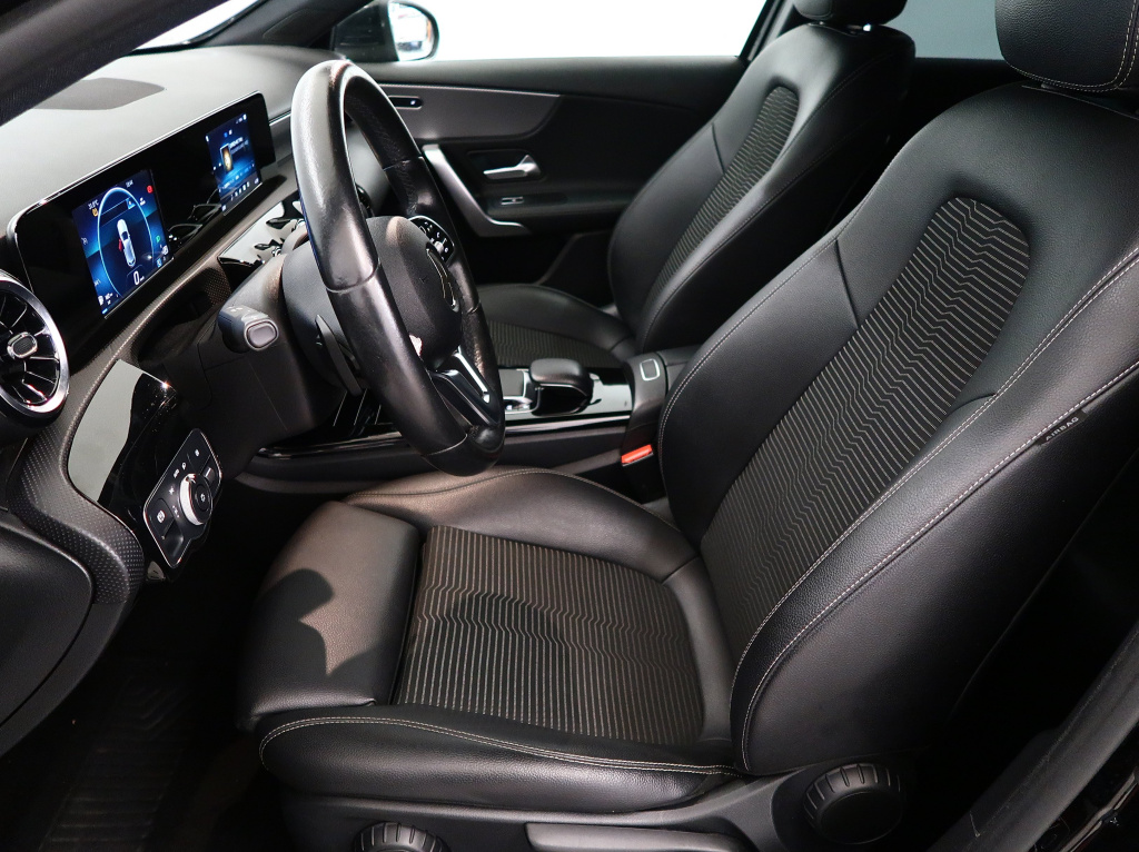 Mercedes-Benz A