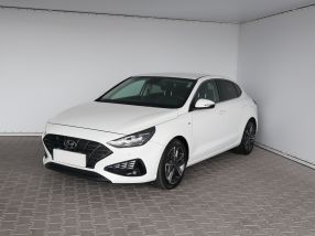 Hyundai i30 Fastback - 2021