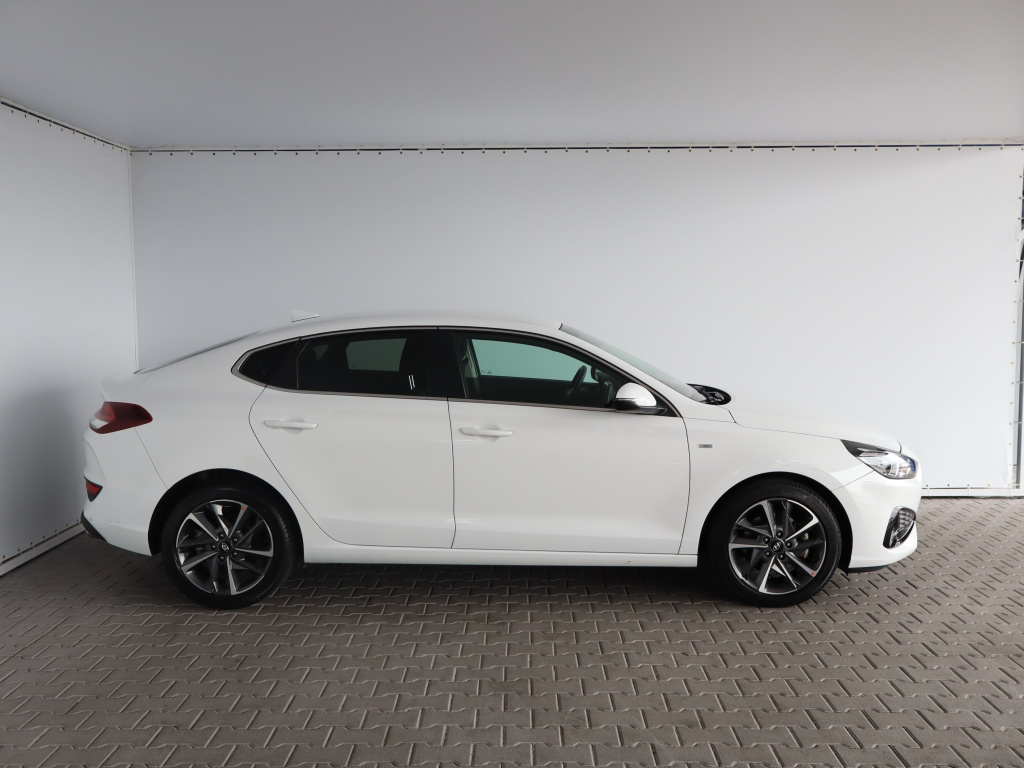 Hyundai i30 Fastback