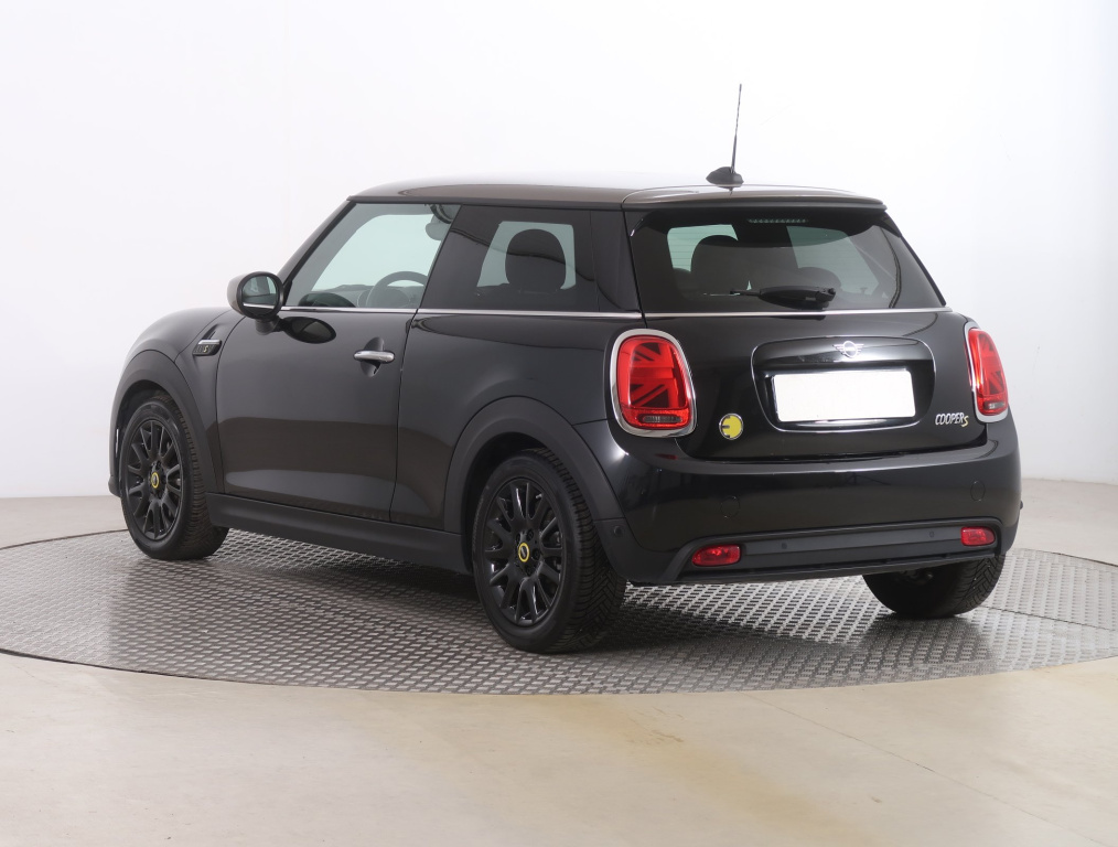 MINI 3-door