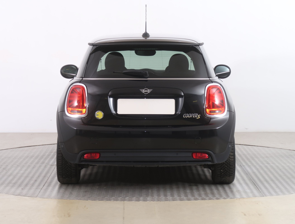 MINI 3-door