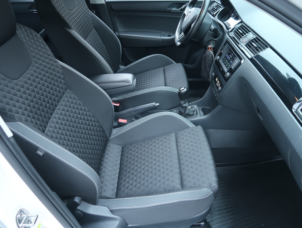 Škoda Rapid Spaceback