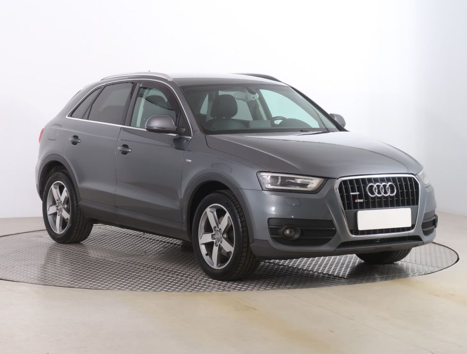 Audi Q3 - 2012