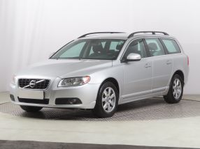 Volvo V70 - 2011