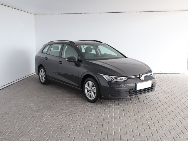 Volkswagen Golf 2021