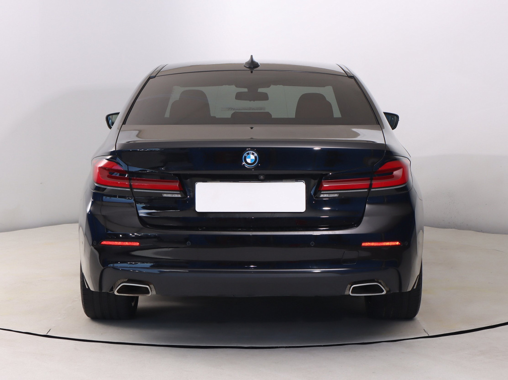 BMW 5