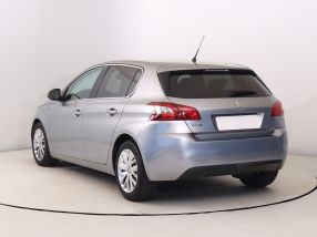 Peugeot 308 - 2015