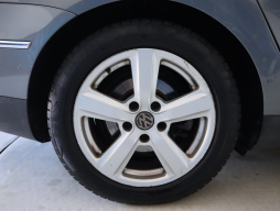Volkswagen Passat 2006