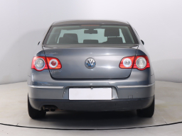 Volkswagen Passat 2006