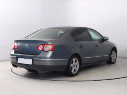 Volkswagen Passat 2006