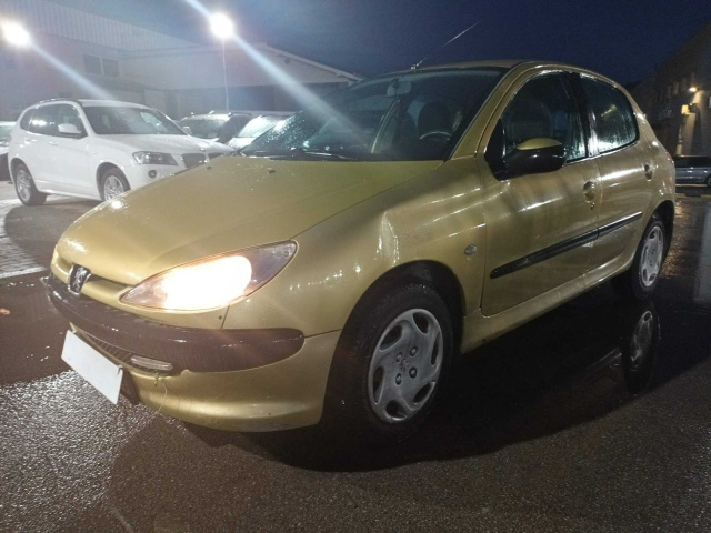 Peugeot 206 2004