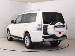 Mitsubishi Pajero 2011