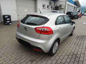 Kia Rio - 2012