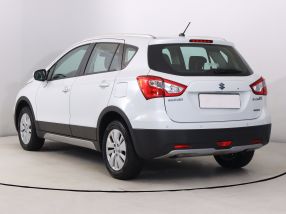 Suzuki SX4 S-Cross - 2015
