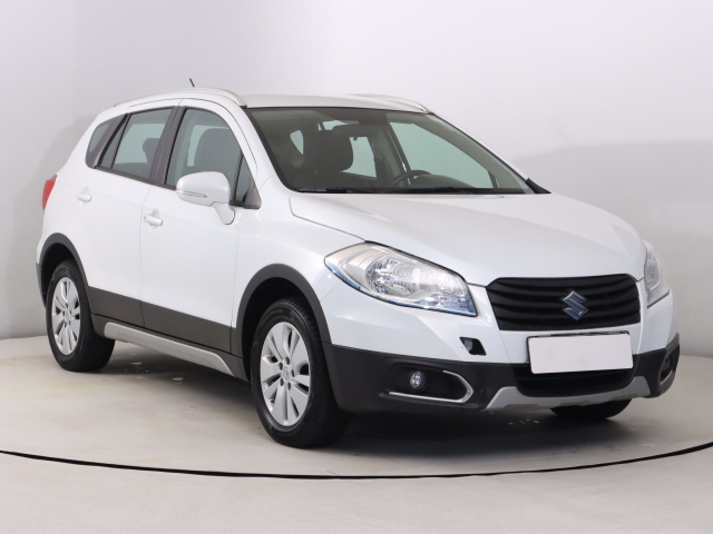 Suzuki SX4 S-Cross 2015