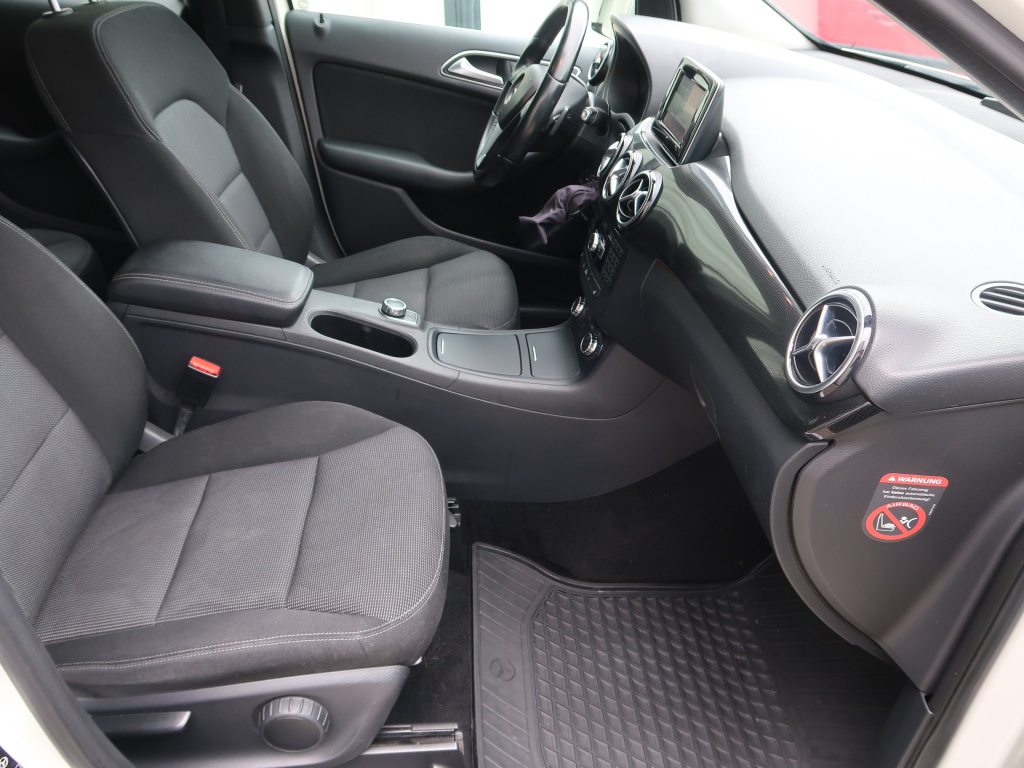 Mercedes-Benz B