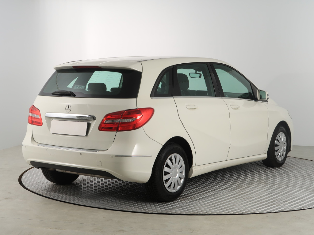 Mercedes-Benz B