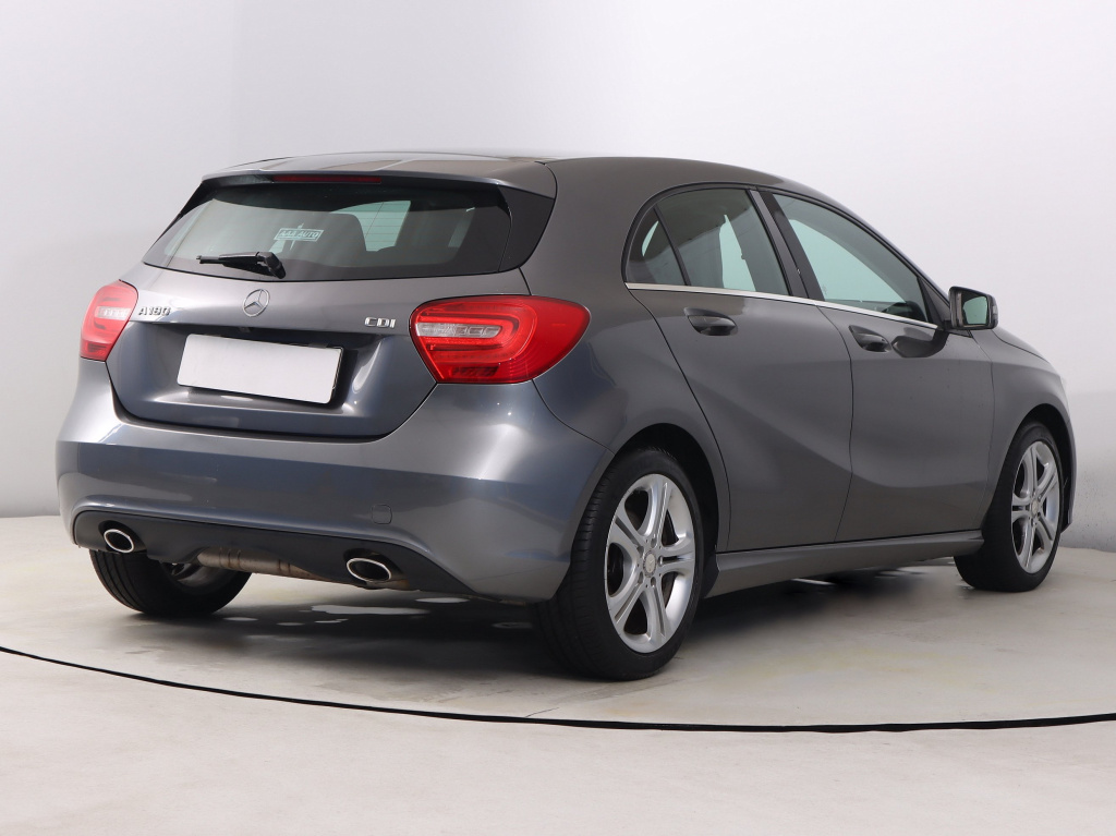 Mercedes-Benz A