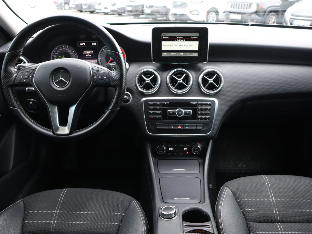 Mercedes-Benz A