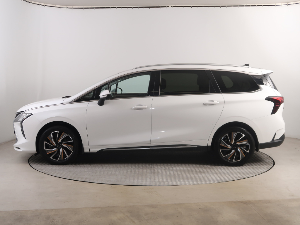 Dongfeng U-Tour