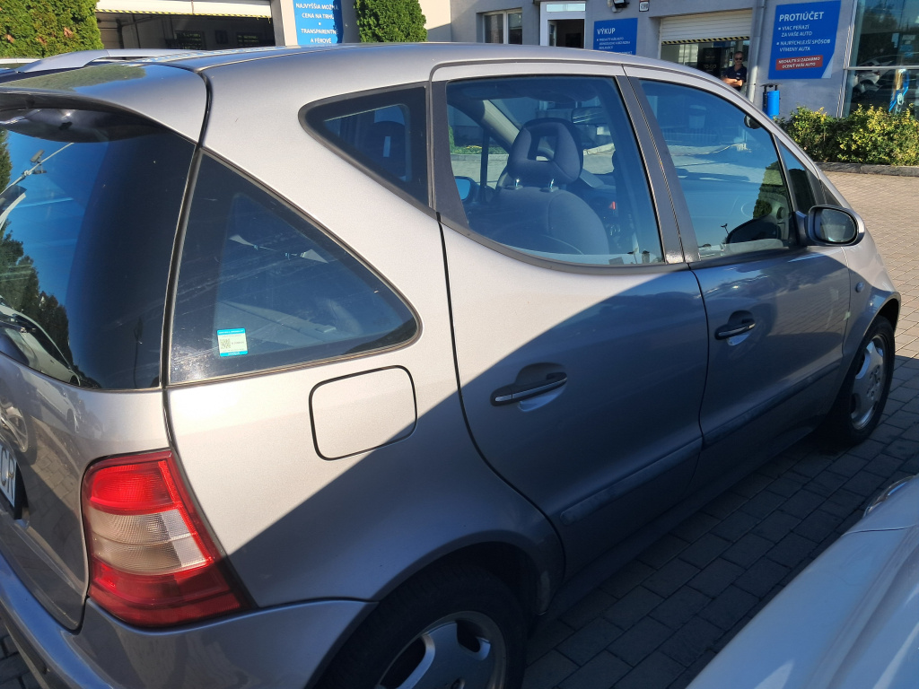 Mercedes-Benz A