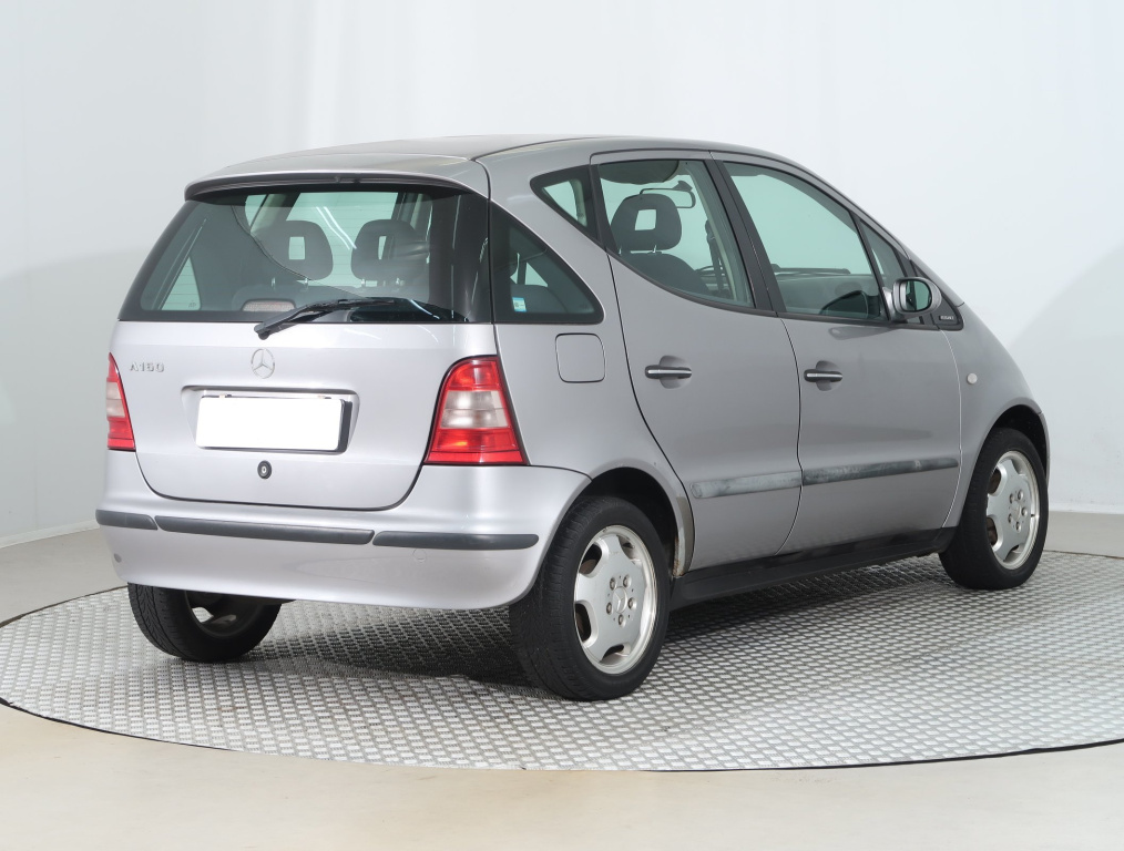 Mercedes-Benz A
