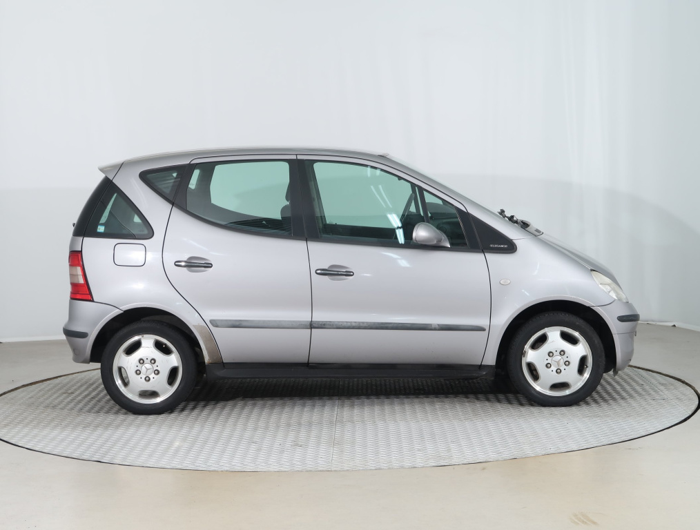Mercedes-Benz A
