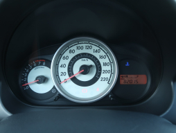 Mazda 2 2010