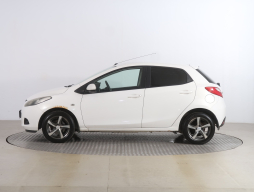 Mazda 2 2010