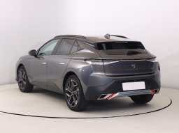 DS 4