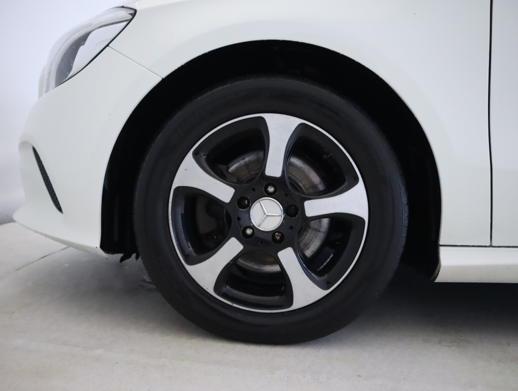 Mercedes-Benz A
