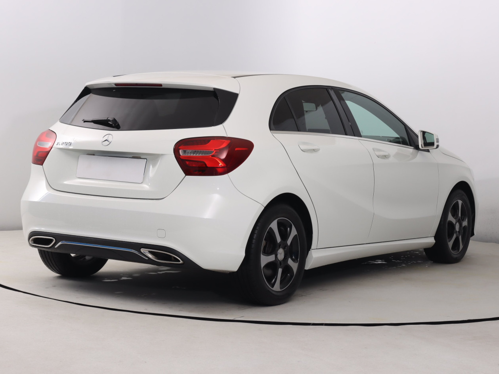Mercedes-Benz A