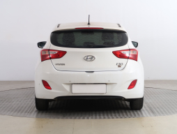 Hyundai i30 2016